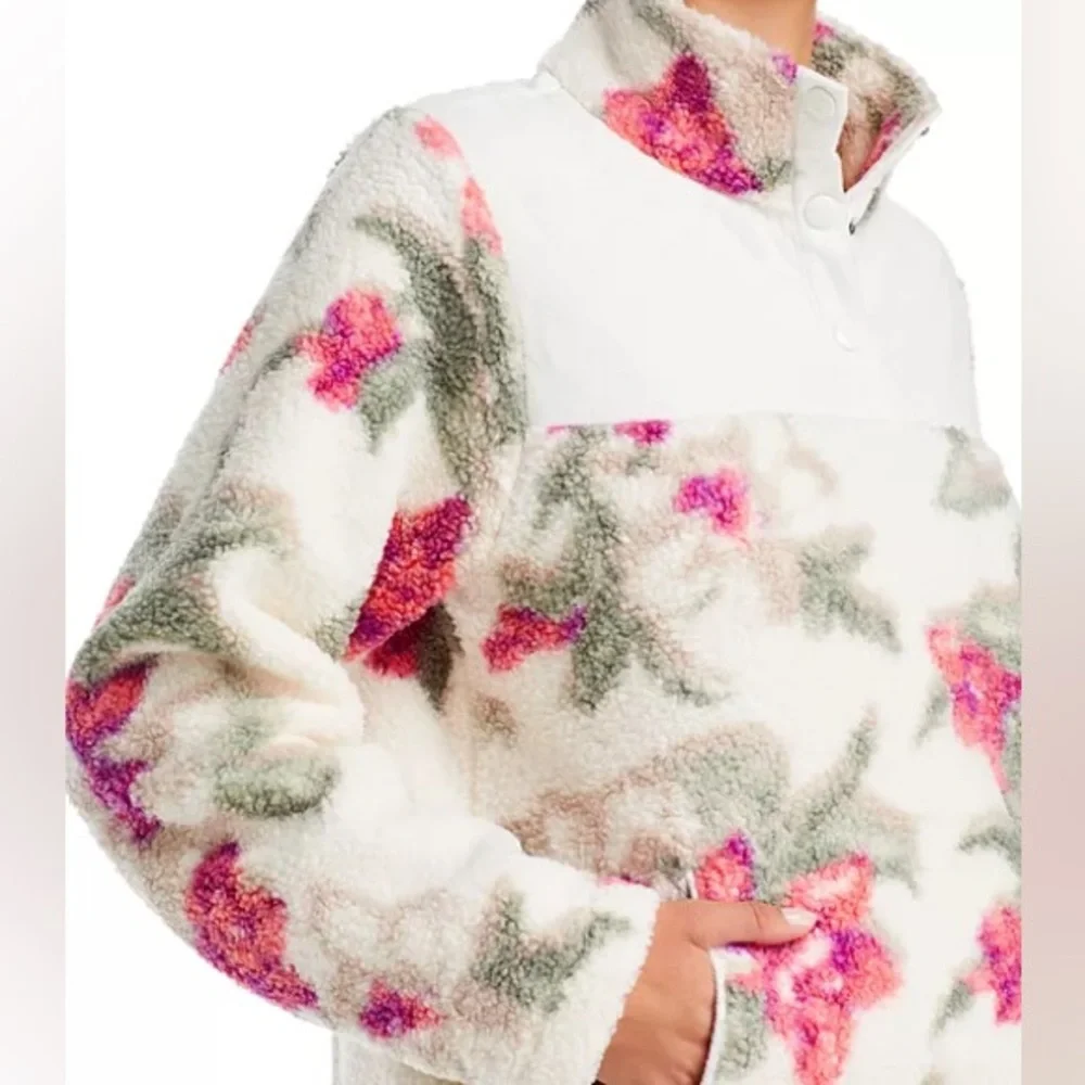 [Tommy Bahama] Fleece Beachway Blooms Snap Jacket - Picture 3 of 10